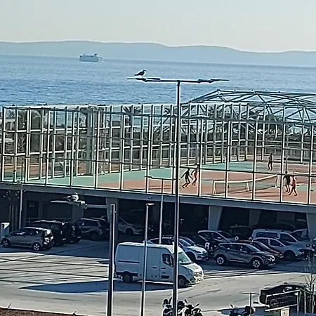 Luxury Front With Seaside View And Free Parking Split