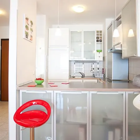 Luxury Front With Seaside View And Free Parking Lägenhet *