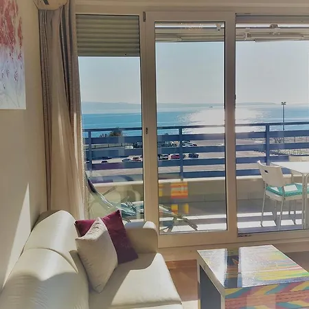 Luxury Front With Seaside View And Free Parking *