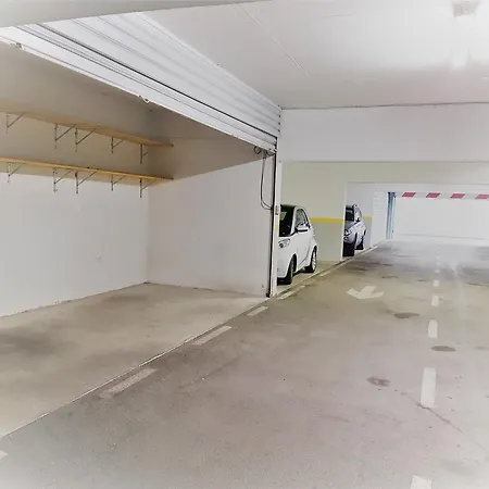 شقة Luxury Front With Seaside View And Free Parking *