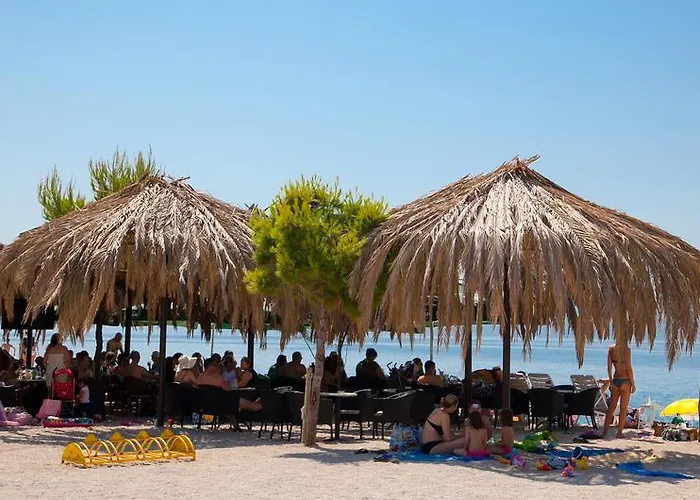 Luxury Front With Seaside View And Free Parking Appartement *