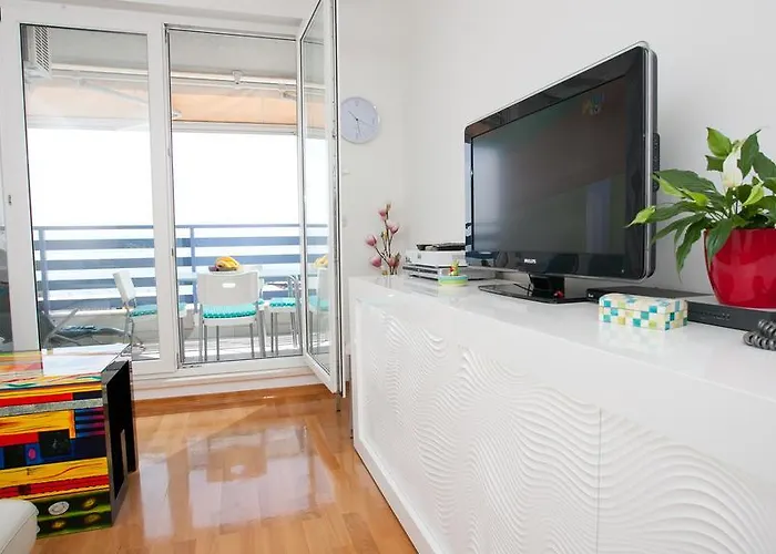 Luxury Front With Seaside View And Free Parking *