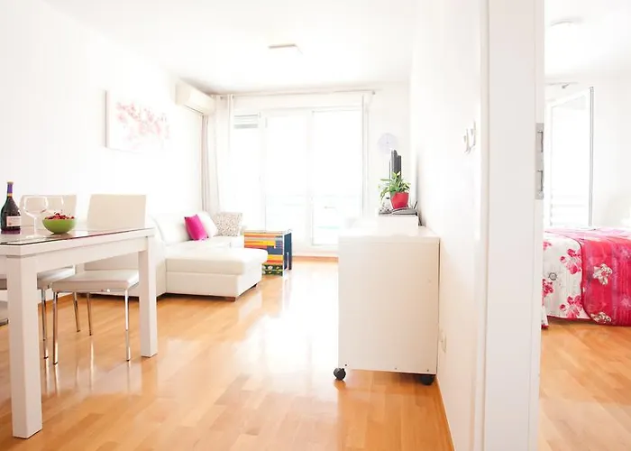 Luxury Front With Seaside View And Free Parking Appartement *