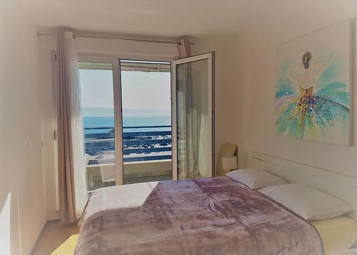 Luxury Front With Seaside View And Free Parking Appartement Split