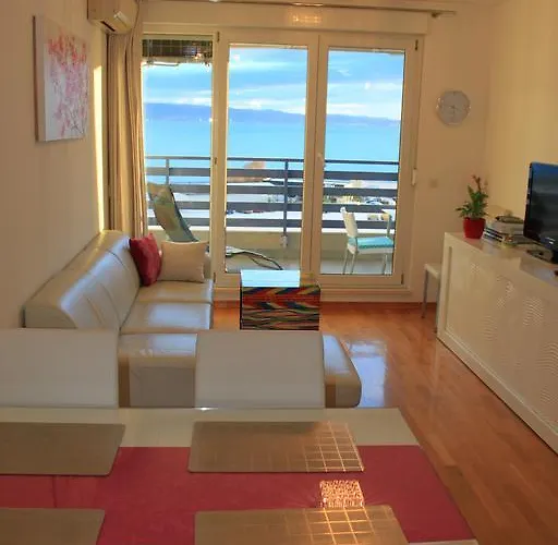 Appartement Luxury Front With Seaside View And Free Parking Split