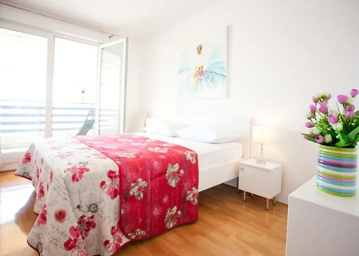 Luxury Front With Seaside View And Free Parking *